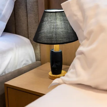 101-new Bazaar Hotel Tirana