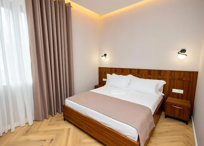 Hotel 101-new Bazaar