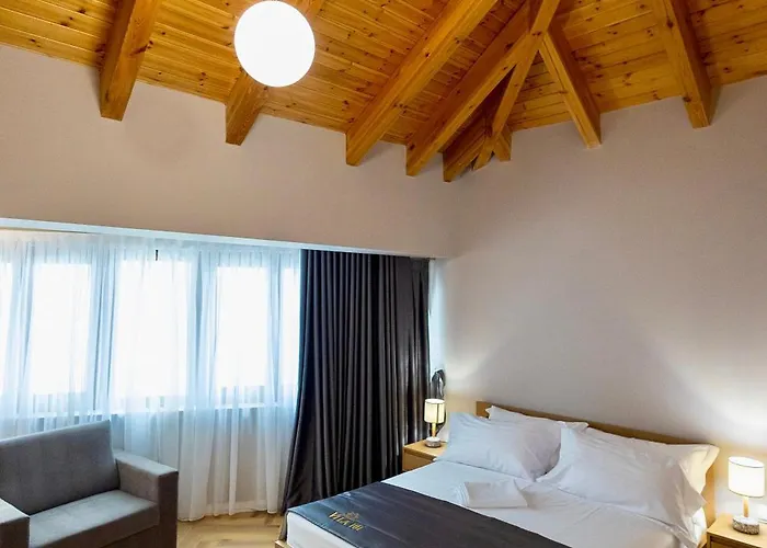 101-new Bazaar Hotel