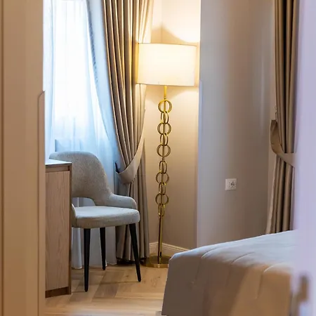 101-new Bazaar 호텔 티라나