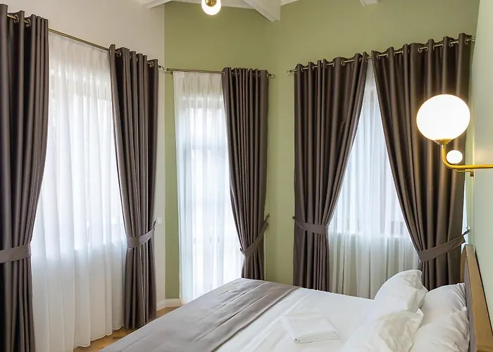 101-new Bazaar 4* Tiran