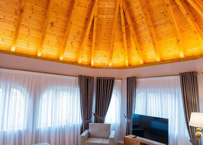 101-new Bazaar Hotel Tirana