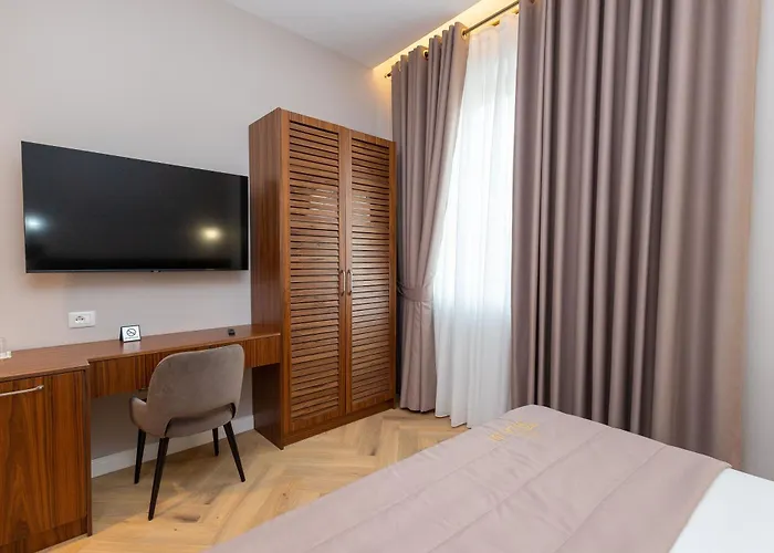 101-new Bazaar Tiran